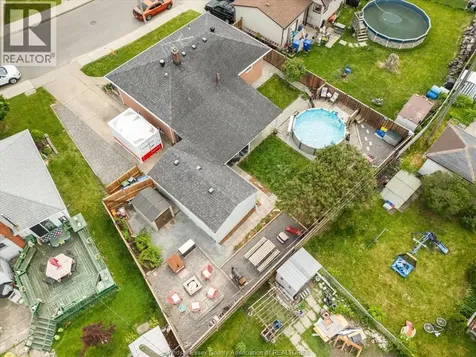 1384 Granville Crescent Windsor ON N9C 3N8