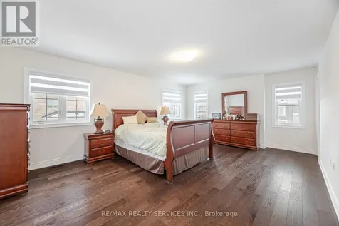 20 Royal Fern Crescent Caledon ON L7C 4G7