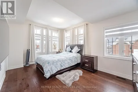 20 Royal Fern Crescent Caledon ON L7C 4G7