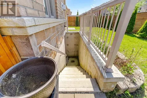 20 Royal Fern Crescent Caledon ON L7C 4G7