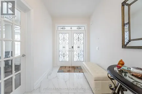 20 Royal Fern Crescent Caledon ON L7C 4G7