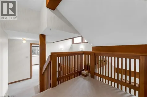 11 Crawford Court Dundas ON L9H 6G2