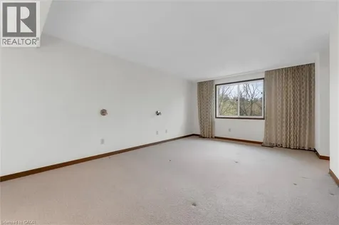 11 Crawford Court Dundas ON L9H 6G2