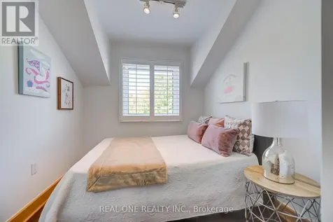 2477 Hornes Road East Gwillimbury ON L0G 1R0