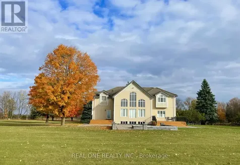 2477 Hornes Road East Gwillimbury ON L0G 1R0