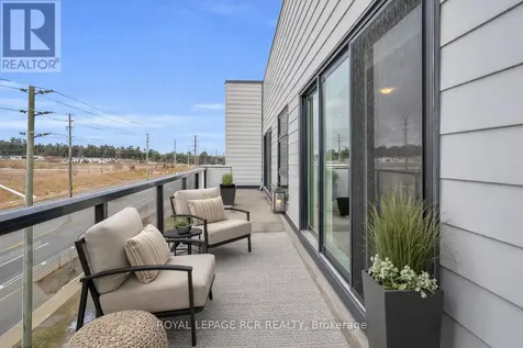 555 William Graham Drive Aurora ON L4G 3H9