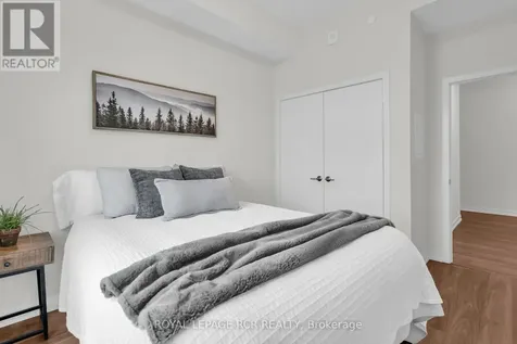555 William Graham Drive Aurora ON L4G 3H9
