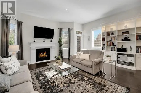 605 Mcgregor Farm Trail Newmarket (glenway Estates) ON L3X 0H6