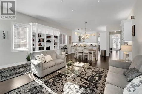 605 Mcgregor Farm Trail Newmarket (glenway Estates) ON L3X 0H6