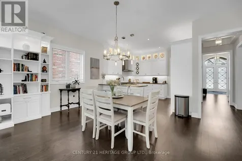 605 Mcgregor Farm Trail Newmarket (glenway Estates) ON L3X 0H6