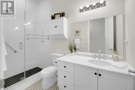 605 Mcgregor Farm Trail Newmarket (glenway Estates) ON L3X 0H6