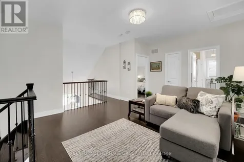 605 Mcgregor Farm Trail Newmarket (glenway Estates) ON L3X 0H6