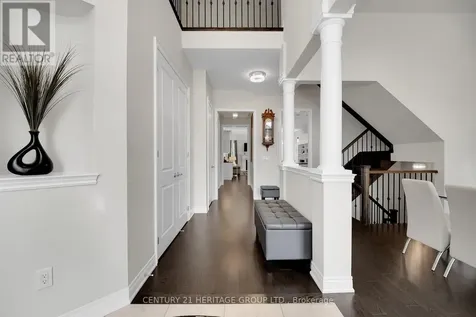 605 Mcgregor Farm Trail Newmarket (glenway Estates) ON L3X 0H6