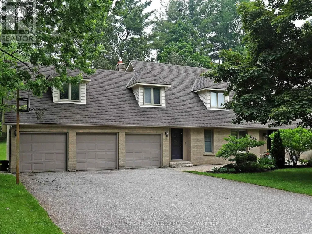 544 Woodland Acres Crescent Vaughan ON L6A 1G2