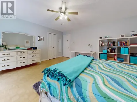 544 Woodland Acres Crescent Vaughan ON L6A 1G2