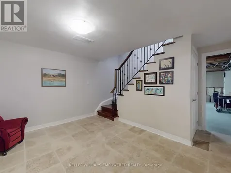 544 Woodland Acres Crescent Vaughan ON L6A 1G2