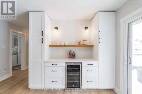 3 Matthew Court Wasaga Beach ON L9Z 1J5
