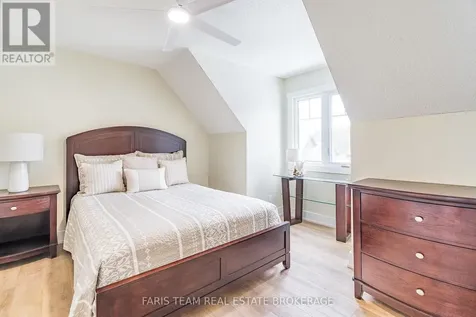 3 Matthew Court Wasaga Beach ON L9Z 1J5