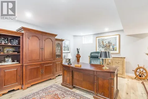 3 Matthew Court Wasaga Beach ON L9Z 1J5