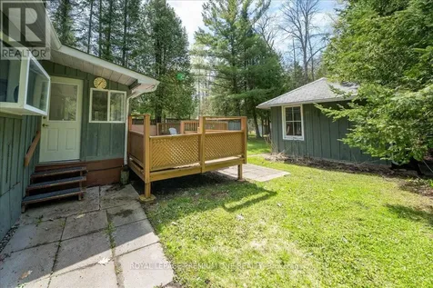 40 45th Street North Wasaga Beach ON L9Z 1Z3