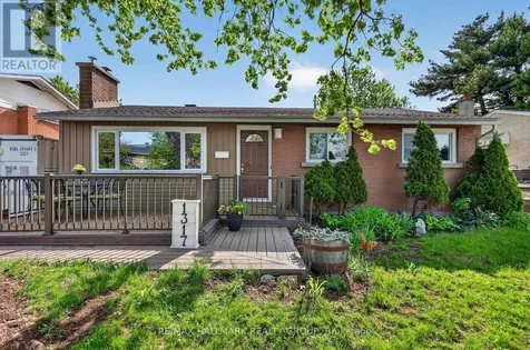1317 Avenue Q Ottawa ON K1G 0B7