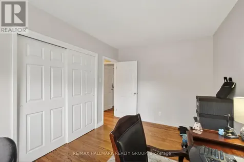 1317 Avenue Q Ottawa ON K1G 0B7