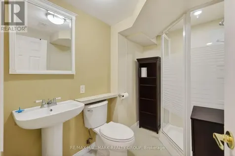 1317 Avenue Q Ottawa ON K1G 0B7