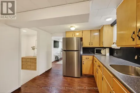 1317 Avenue Q Ottawa ON K1G 0B7