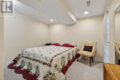 1317 Avenue Q Ottawa ON K1G 0B7
