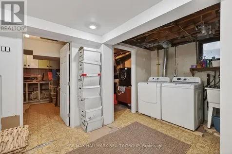1317 Avenue Q Ottawa ON K1G 0B7