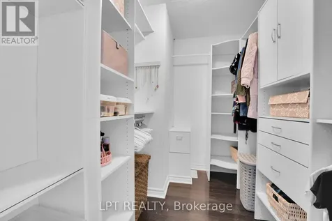 804 Hauteview Drive Ottawa ON K4A 2M1