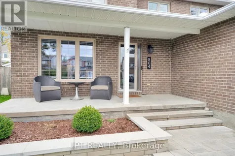 804 Hauteview Drive Ottawa ON K4A 2M1