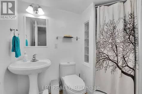 804 Hauteview Drive Ottawa ON K4A 2M1