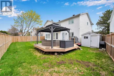804 Hauteview Drive Ottawa ON K4A 2M1
