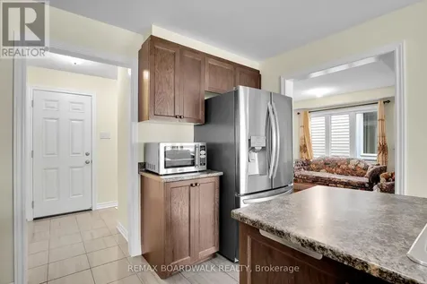340 Sweetclover Way Ottawa ON K4A 1E6
