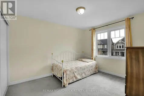 340 Sweetclover Way Ottawa ON K4A 1E6