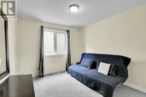 340 Sweetclover Way Ottawa ON K4A 1E6