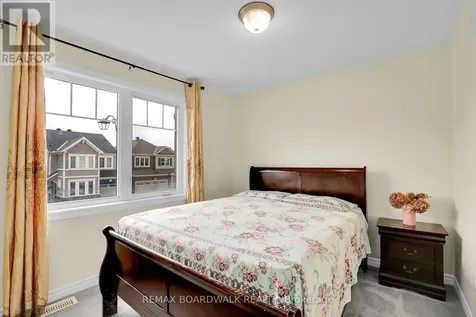 340 Sweetclover Way Ottawa ON K4A 1E6