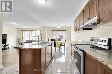 340 Sweetclover Way Ottawa ON K4A 1E6