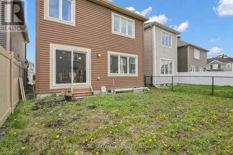 340 Sweetclover Way Ottawa ON K4A 1E6