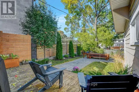 353 Mountbatten Avenue Ottawa ON K1H 5W2