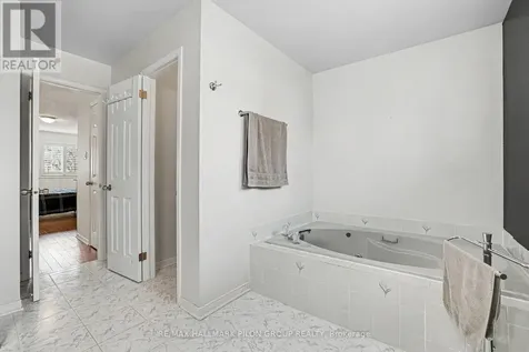 56 Townsend Drive Ottawa ON K2J 2V4