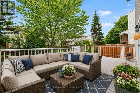 56 Townsend Drive Ottawa ON K2J 2V4