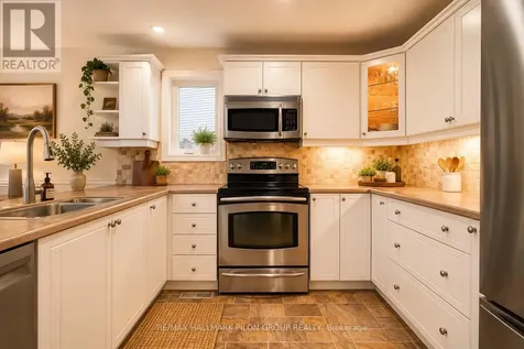 56 Townsend Drive Ottawa ON K2J 2V4