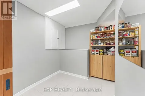 1132 Rocky Harbour Crescent Ottawa ON K1V 1V1