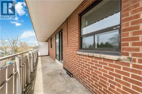 269 Parkdale Avenue North Hamilton ON L8H 5X6