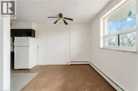 269 Parkdale Avenue North Hamilton ON L8H 5X6