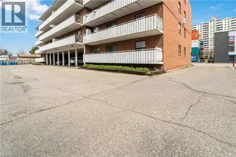 269 Parkdale Avenue North Hamilton ON L8H 5X6