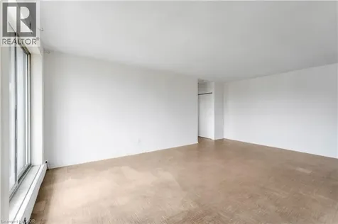 269 Parkdale Avenue North Hamilton ON L8H 5X6