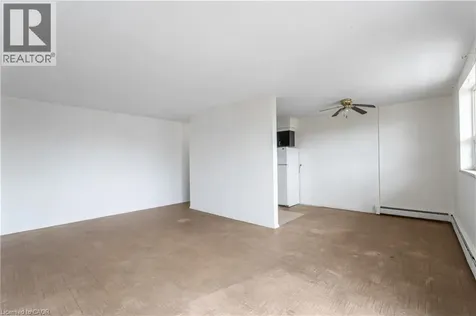 269 Parkdale Avenue North Hamilton ON L8H 5X6